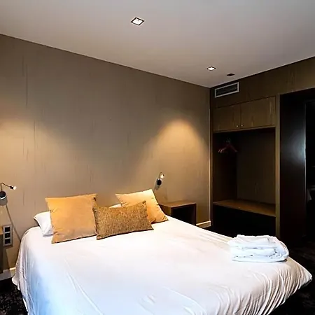 Fac & Spera -hotel & Mauves